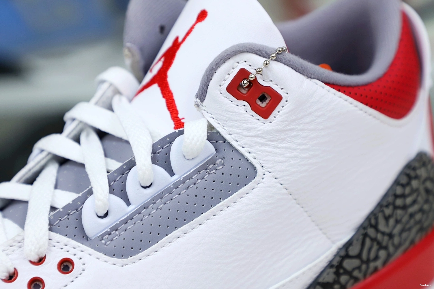 AIR 3RETRO